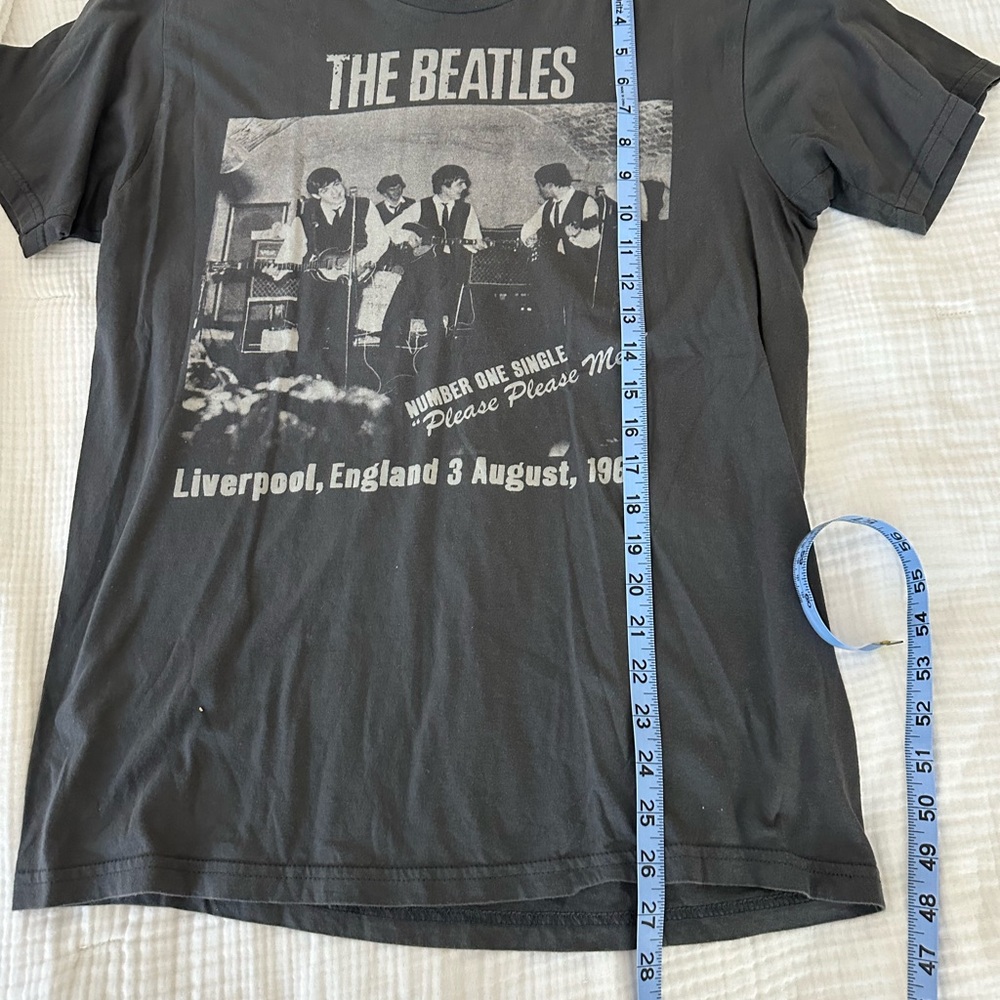 The Beatles Charcoal Graphic Tee - Picture 6 of 6
